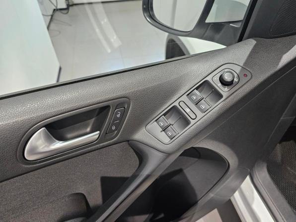 Volkswagen Tiguan I Рестайлинг с пробегом 2016 года, цена 1 299 000 рублей, 208546 км, внедорожник, Автокод Объявления