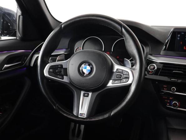 BMW 5 серии VII (G30/G31/G38) с пробегом 2019 года, цена 3 648 000 рублей, 75323 км, седан, Автокод Объявления