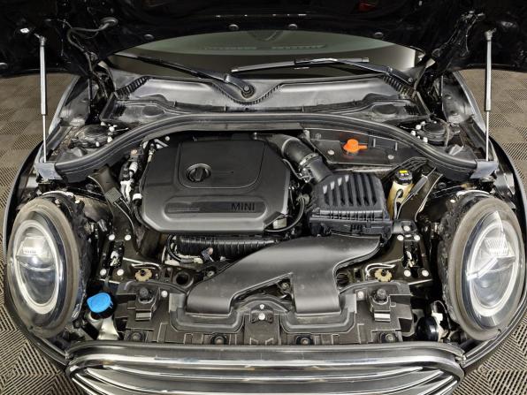 Mini Clubman II Рестайлинг с пробегом 2020 года, цена 2 375 000 рублей, 114168 км, универсал, Автокод Объявления
