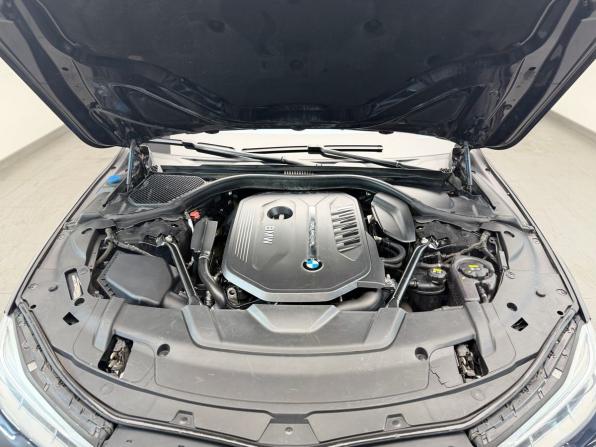 BMW 7 серии VI (G11/G12) с пробегом 2017 года, цена 3 759 000 рублей, 213608 км, седан, Автокод Объявления