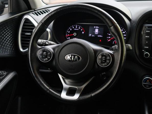 Kia Soul III с пробегом 2021 года, цена 2 150 000 рублей, 54788 км, хэтчбек, Автокод Объявления