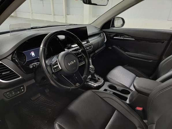 Kia Seltos I с пробегом 2022 года, цена 2 690 000 рублей, 48616 км, внедорожник, Автокод Объявления