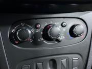 Renault Logan II Рестайлинг Ростов-на-Дону  - изображение 34