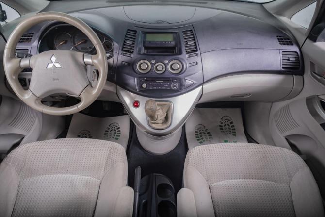 Mitsubishi Grandis I с пробегом 2004 года, цена 899 000 рублей, 284000 км, минивэн, Автокод Объявления