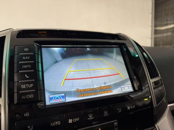Toyota Land Cruiser 200 Series Рестайлинг 1 с пробегом 2014 года, цена 3 199 800 рублей, 389000 км, внедорожник, Автокод Объявления