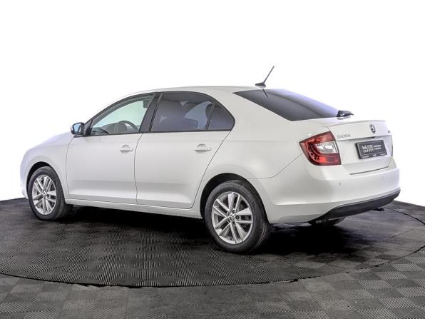 Skoda Rapid I Рестайлинг с пробегом 2018 года, цена 1 310 000 рублей, 117253 км, лифтбек, Автокод Объявления