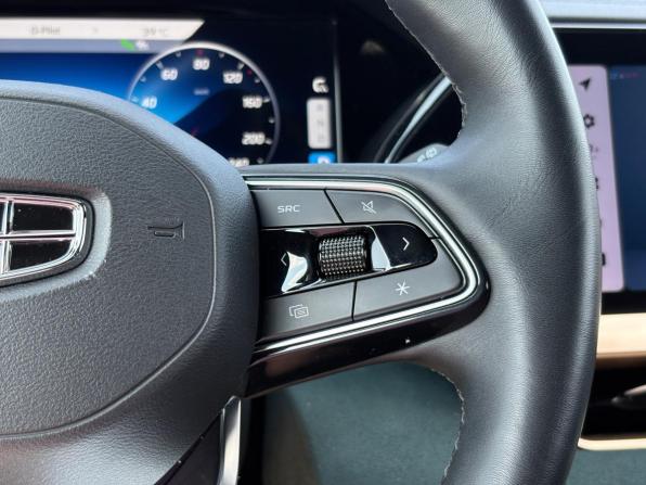 Geely Monjaro I с пробегом 2024 года, цена 3 050 000 рублей, 93250 км, внедорожник, Автокод Объявления