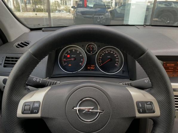 Opel Astra H Рестайлинг с пробегом 2008 года, цена 580 000 рублей, 191951 км, универсал, Автокод Объявления