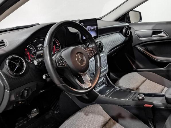 Mercedes-Benz GLA I (X156) Рестайлинг с пробегом 2017 года, цена 1 670 000 рублей, 142771 км, внедорожник, Автокод Объявления