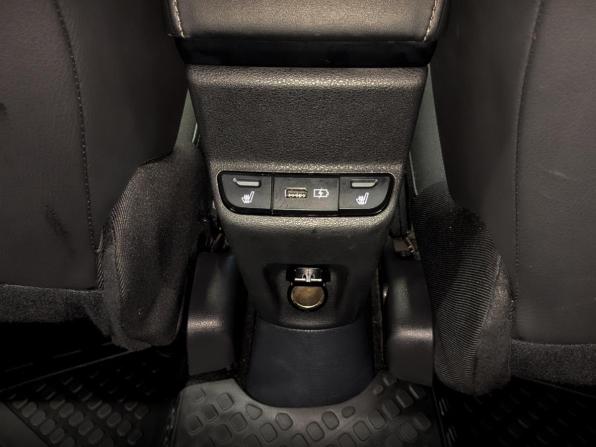 Lada (ВАЗ) Largus I Рестайлинг с пробегом 2021 года, цена 1 050 000 рублей, 120001 км, универсал, Автокод Объявления