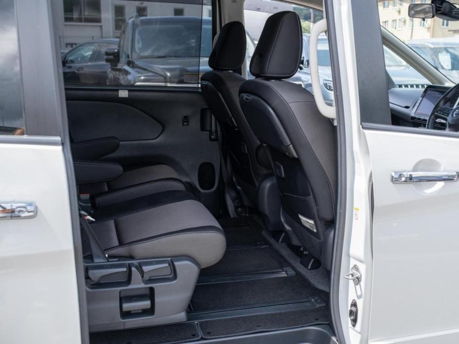 Nissan Serena V (C27) Рестайлинг Сочи  - изображение 13