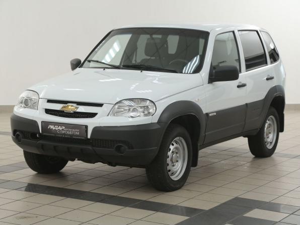 Chevrolet Niva I Рестайлинг с пробегом 2017 года, цена 732 000 рублей, 52000 км, внедорожник, Автокод Объявления