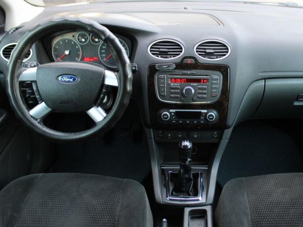 Ford Focus II с пробегом 2007 года, цена 299 000 рублей, 242071 км, седан, Автокод Объявления
