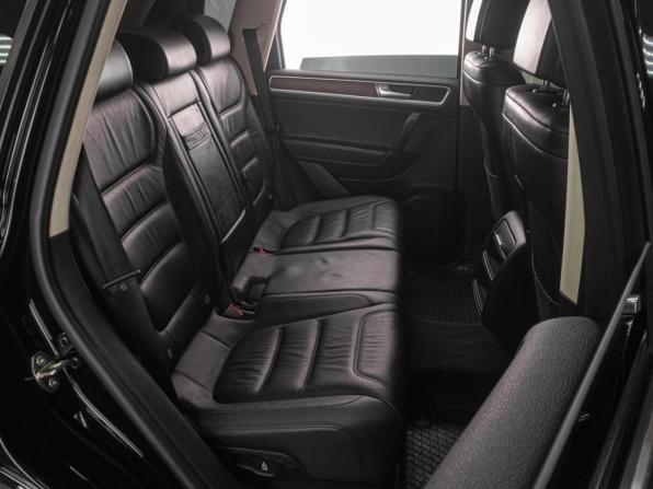 Volkswagen Touareg II Рестайлинг с пробегом 2015 года, цена 2 647 000 рублей, 186594 км, внедорожник, Автокод Объявления