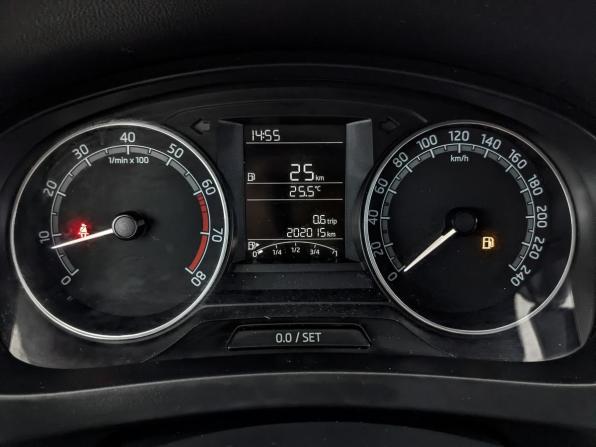 Skoda Rapid I Рестайлинг с пробегом 2019 года, цена 875 000 рублей, 202012 км, лифтбек, Автокод Объявления