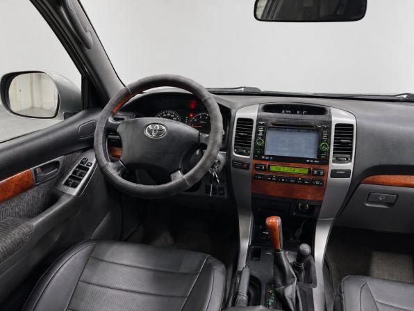 Toyota Land Cruiser Prado 120 Series Рестайлинг с пробегом 2008 года, цена 2 350 000 рублей, 194900 км, внедорожник, Автокод Объявления