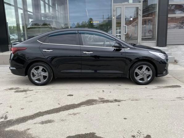 Hyundai Solaris II Рестайлинг с пробегом 2021 года, цена 1 500 000 рублей, 163264 км, седан, Автокод Объявления