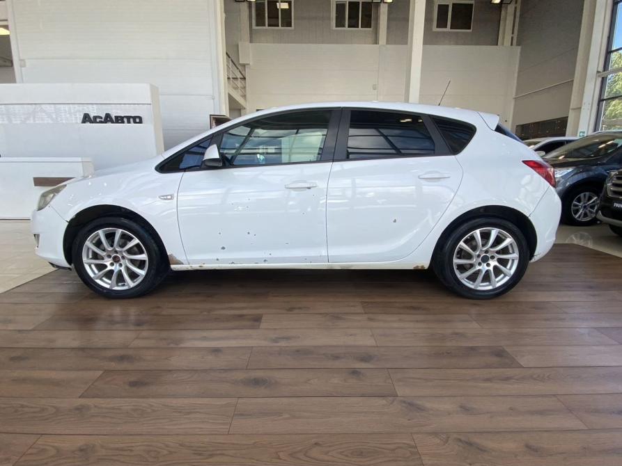 Opel Astra J Саратов  - изображение 8