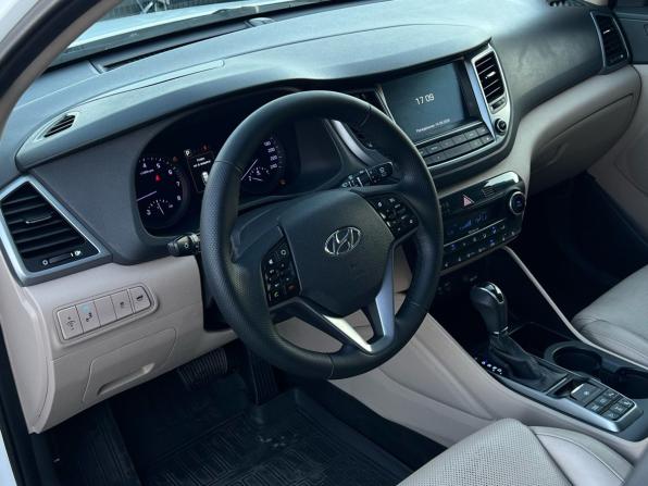 Hyundai Tucson III с пробегом 2015 года, цена 2 197 000 рублей, 99840 км, внедорожник, Автокод Объявления