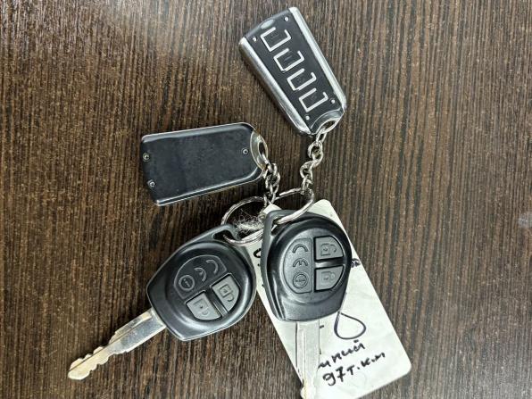 Suzuki SX4 I (Classic) Рестайлинг с пробегом 2013 года, цена 1 065 000 рублей, 97000 км, хэтчбек, Автокод Объявления