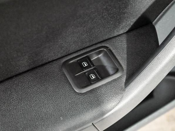 Skoda Yeti I Рестайлинг с пробегом 2014 года, цена 1 050 000 рублей, 167055 км, внедорожник, Автокод Объявления