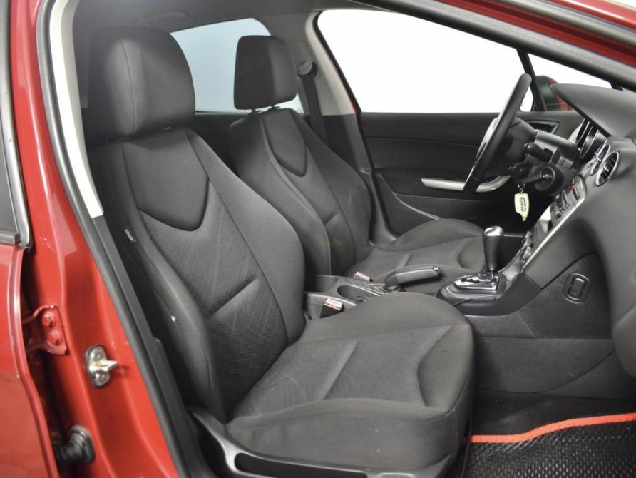 Peugeot 308 I Казань  - изображение 8