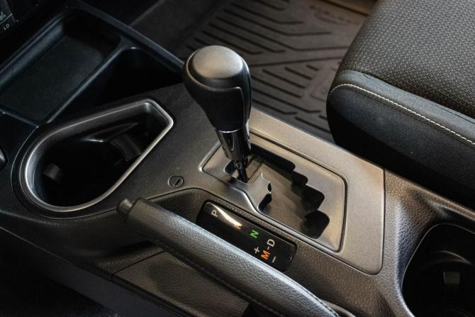 Toyota RAV4 IV (XA40) с пробегом 2015 года, цена 1 879 000 рублей, 174547 км, внедорожник, Автокод Объявления