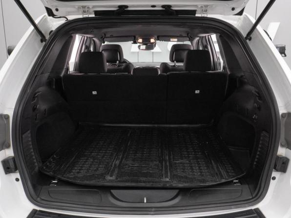 Jeep Grand Cherokee IV (WK2) Рестайлинг с пробегом 2018 года, цена 3 299 000 рублей, 166912 км, внедорожник, Автокод Объявления