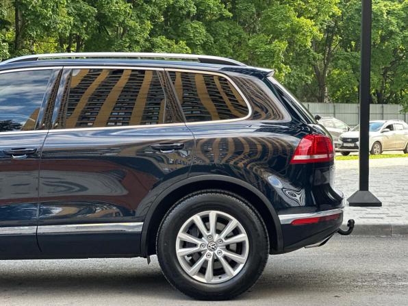 Volkswagen Touareg II Рестайлинг с пробегом 2015 года, цена 3 100 000 рублей, 101000 км, внедорожник, Автокод Объявления