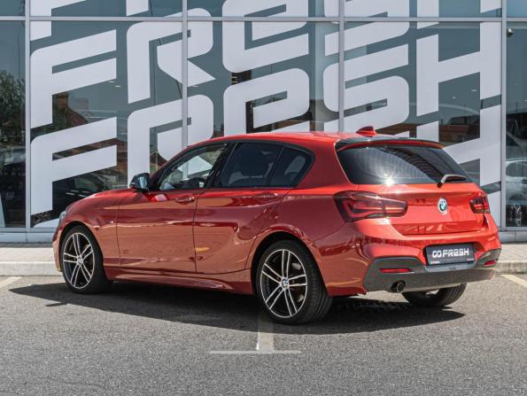 BMW 1 серии II (F20/F21) Рестайлинг 2 с пробегом 2018 года, цена 2 370 000 рублей, 53552 км, хэтчбек, Автокод Объявления
