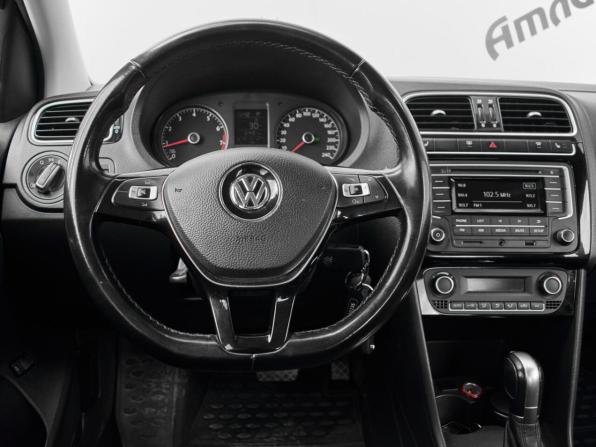 Volkswagen Polo V Рестайлинг с пробегом 2017 года, цена 1 225 000 рублей, 64491 км, седан, Автокод Объявления