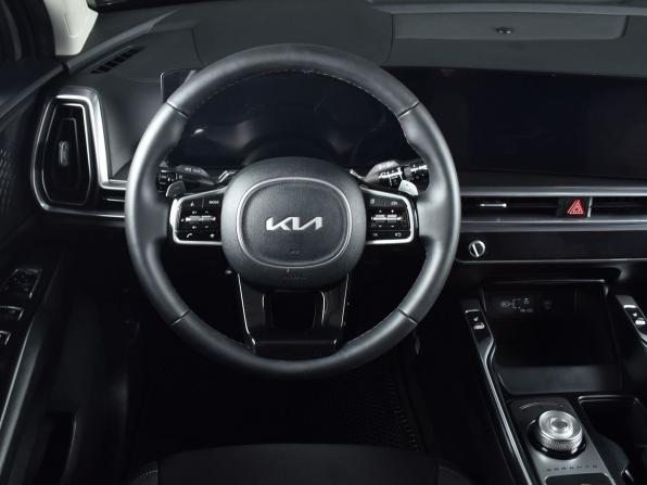 Kia Sorento IV Рестайлинг с пробегом 2024 года, цена 3 899 995 рублей, 130957 км, внедорожник, Автокод Объявления