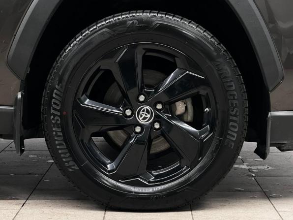 Toyota RAV4 V (XA50) с пробегом 2022 года, цена 3 199 000 рублей, 117432 км, внедорожник, Автокод Объявления