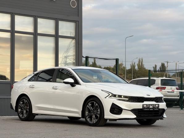 Kia K5 III с пробегом 2020 года, цена 2 450 000 рублей, 122000 км, седан, Автокод Объявления