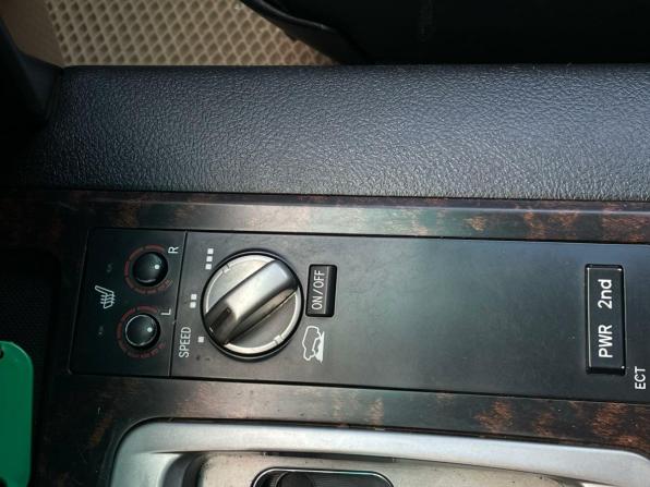 Toyota Land Cruiser 200 Series с пробегом 2011 года, цена 3 345 000 рублей, 227700 км, внедорожник, Автокод Объявления