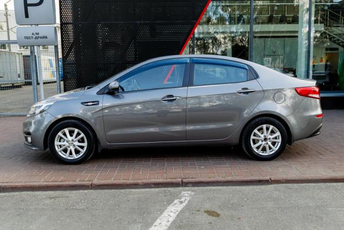 Kia Rio III Рестайлинг с пробегом 2016 года, цена 766 000 рублей, 112000 км, седан, Автокод Объявления