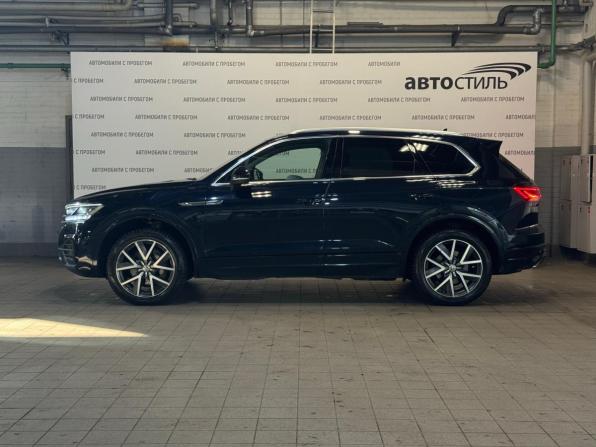 Volkswagen Touareg III с пробегом 2018 года, цена 3 849 000 рублей, 231600 км, внедорожник, Автокод Объявления