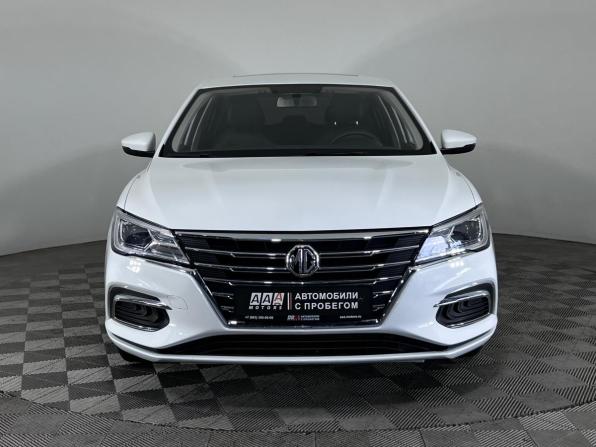 MG 5 I Рестайлинг с пробегом 2023 года, цена 1 420 000 рублей, 13700 км, седан, Автокод Объявления