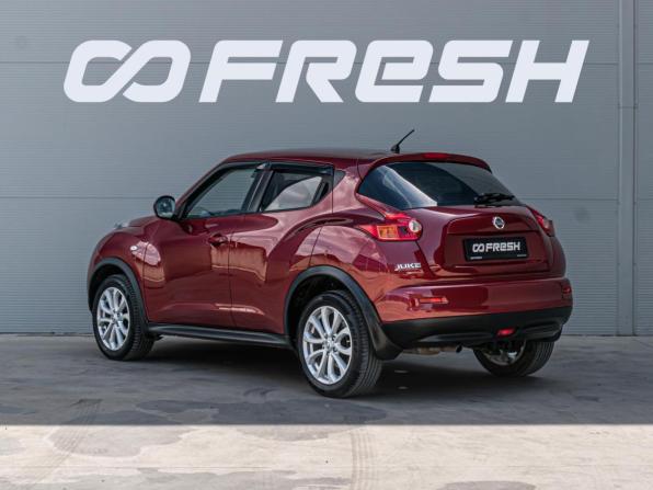 Nissan Juke I с пробегом 2012 года, цена 1 070 000 рублей, 179509 км, внедорожник, Автокод Объявления