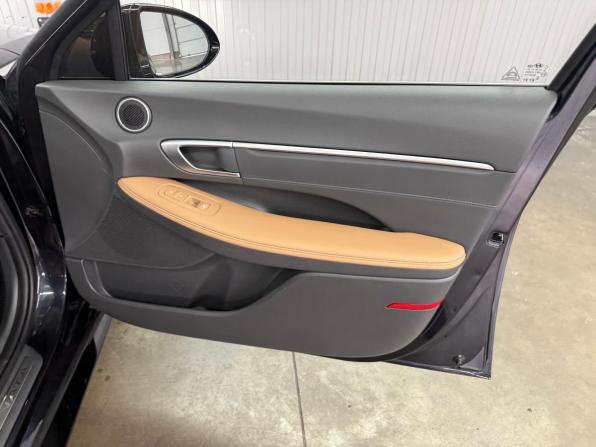 Hyundai Sonata VIII (DN8) с пробегом 2020 года, цена 2 347 000 рублей, 139182 км, седан, Автокод Объявления