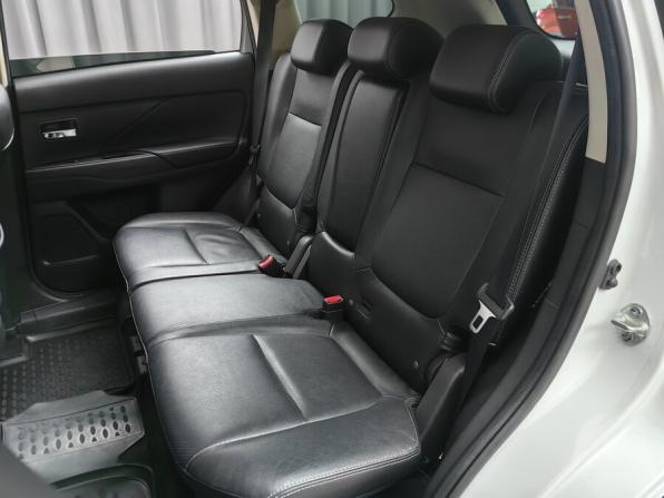 Mitsubishi Outlander III Рестайлинг 2 с пробегом 2018 года, цена 2 049 000 рублей, 131000 км, внедорожник, Автокод Объявления