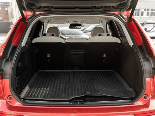 Volvo XC60 II с пробегом 2019 года, цена 3 465 000 рублей, 55179 км, внедорожник, Автокод Объявления
