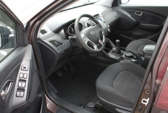 Hyundai ix35 I Рестайлинг с пробегом 2015 года, цена 1 290 000 рублей, 97845 км, внедорожник, Автокод Объявления