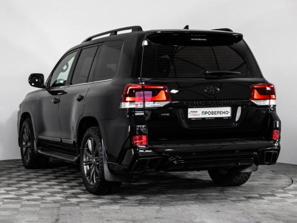 Toyota Land Cruiser 200 Series Рестайлинг 2 с пробегом 2017 года, цена 5 990 000 рублей, 195000 км, внедорожник, Автокод Объявления