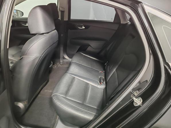 Kia Cerato IV с пробегом 2019 года, цена 1 599 000 рублей, 195986 км, седан, Автокод Объявления