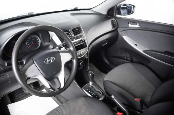 Hyundai Solaris I с пробегом 2013 года, цена 749 000 рублей, 184265 км, седан, Автокод Объявления