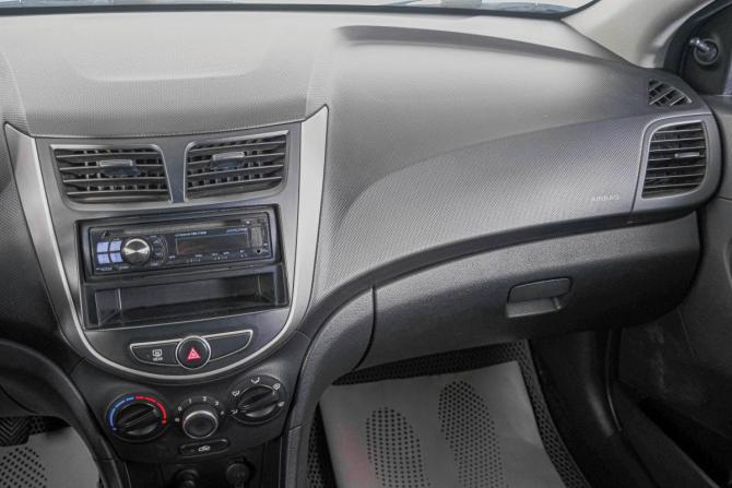 Hyundai Solaris I Рестайлинг с пробегом 2014 года, цена 799 000 рублей, 173000 км, седан, Автокод Объявления