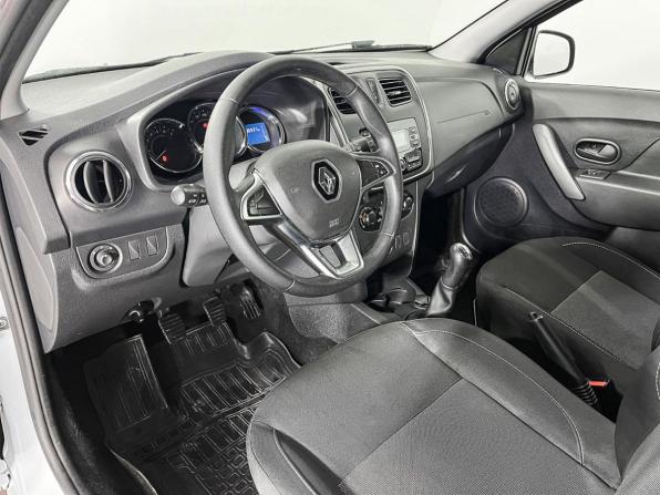 Renault Sandero II Рестайлинг с пробегом 2018 года, цена 1 245 000 рублей, 86935 км, хэтчбек, Автокод Объявления