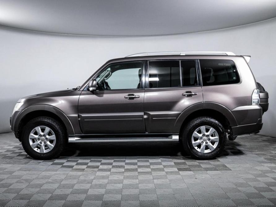 Mitsubishi Pajero IV Рестайлинг 1 Москва  - изображение 8