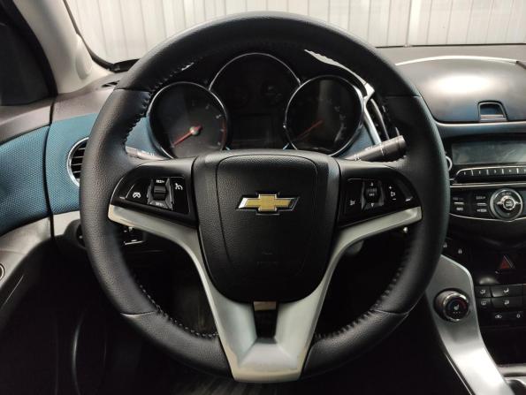Chevrolet Cruze I Рестайлинг с пробегом 2013 года, цена 595 000 рублей, 251920 км, седан, Автокод Объявления